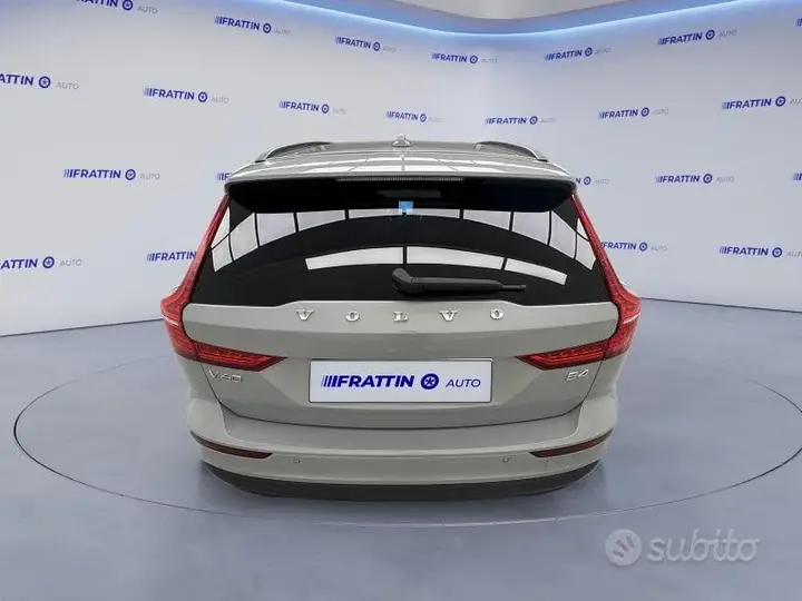 Volvo V60 2023 photo 4