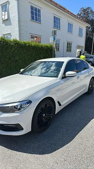BMW 530E 2018 photo 4