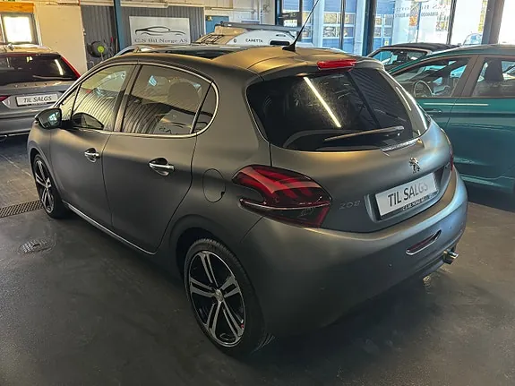 Peugeot 208 2016 photo 4