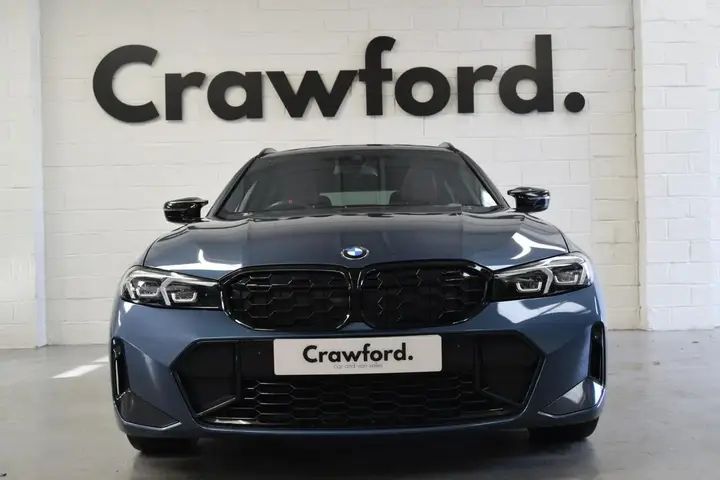 BMW 3 Series 2024 photo 5