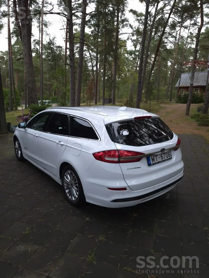 Ford Mondeo 2021 photo 4