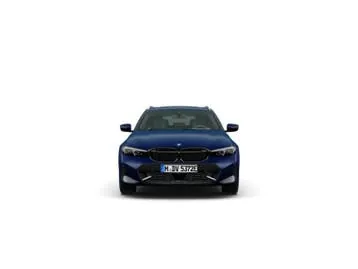 BMW 3 Series 2023 photo 2