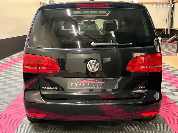 Volkswagen Touran 2013 photo 5