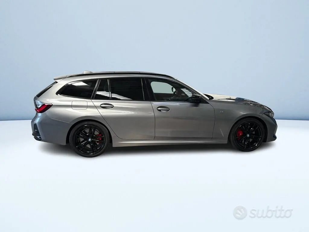 BMW 3 Series 2024 photo 4