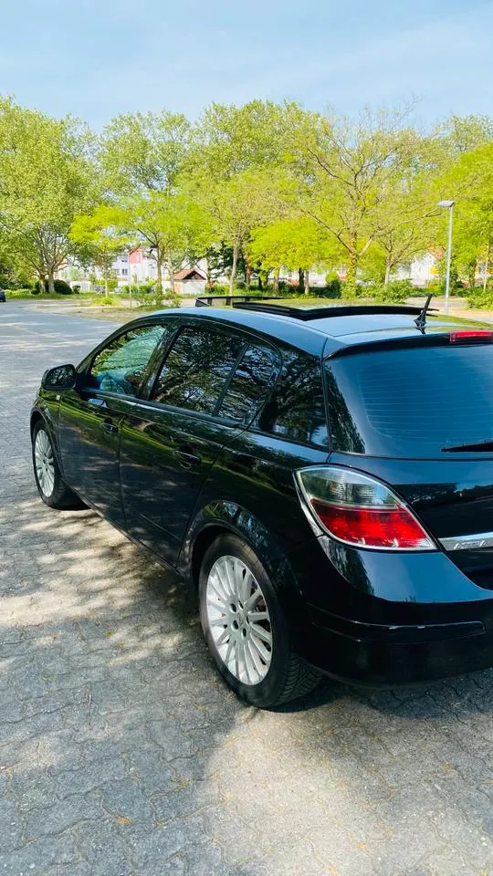 Opel Astra H