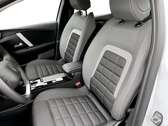 Citroen C4 2025 photo 4
