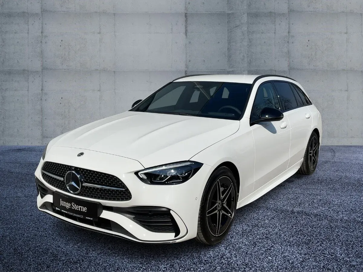 Mercedes-Benz C-Class 2026 photo 2