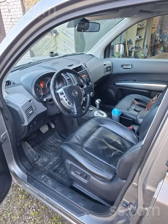 Nissan X-Trail 2009 photo 4