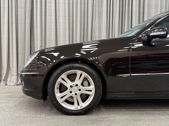 Mercedes-Benz E500 2007 photo 4