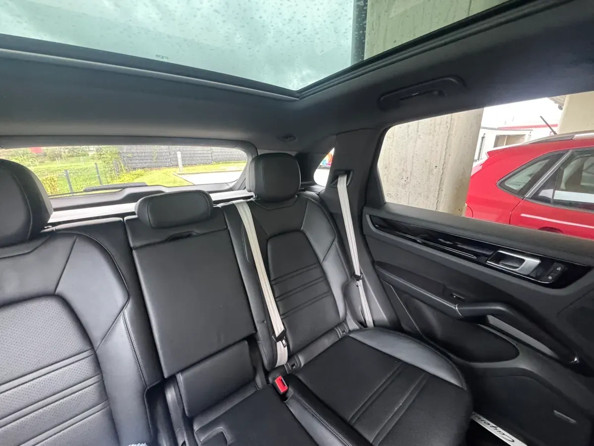 Porsche Cayenne 2021 photo 3