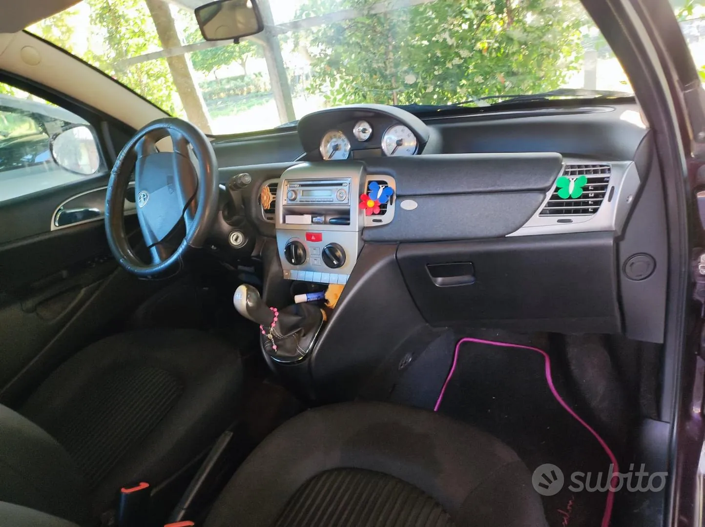 Lancia Ypsilon 2010 photo 3
