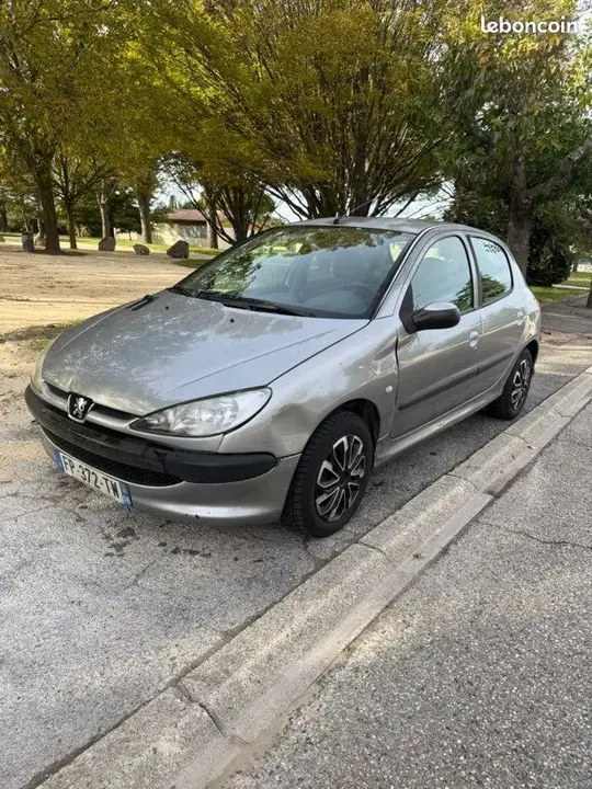 Peugeot 206