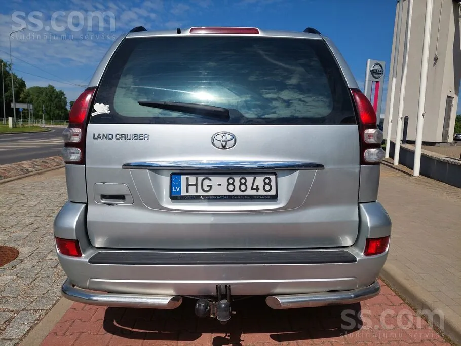Toyota Land Cruiser 2009 photo 5