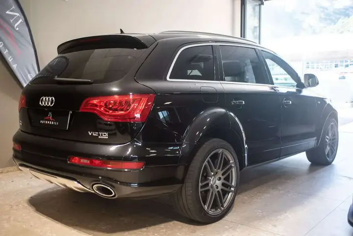 Audi Q7 2009 photo 4