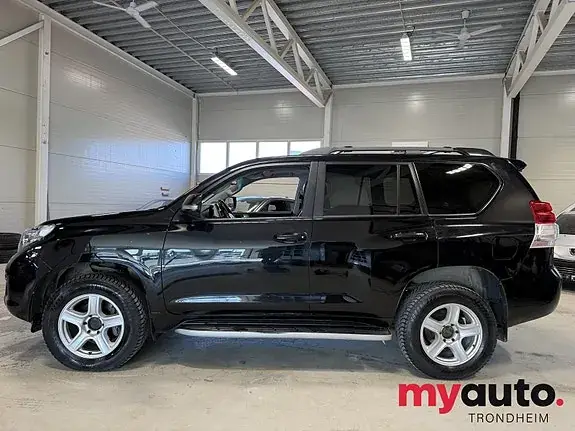 Toyota Land Cruiser 2010 photo 3