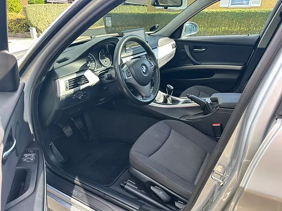BMW 330I 2005 photo 5