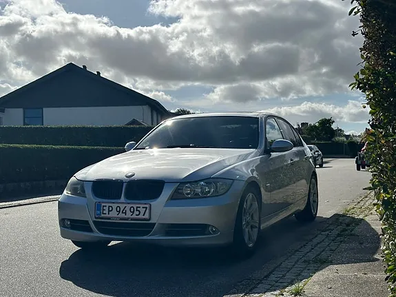BMW 330I 2005 photo 4
