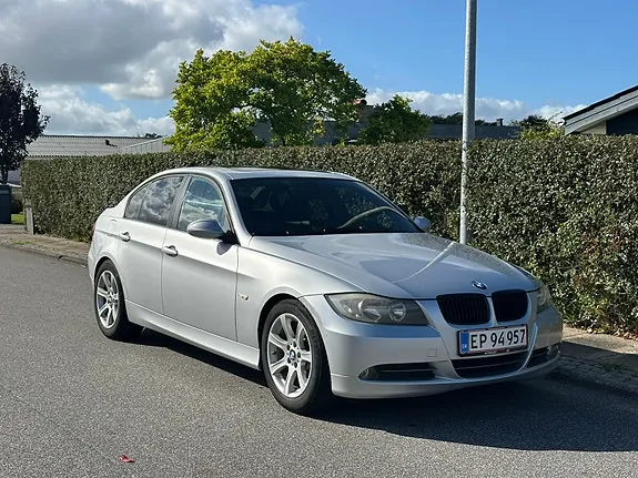 BMW 330I