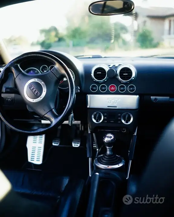 Audi Tt 2001 photo 5