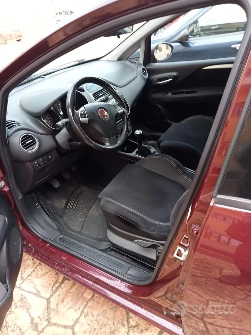 Fiat Punto 2015 photo 5