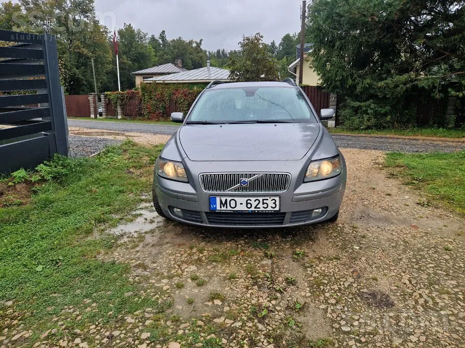 Volvo V50 2005 photo 2