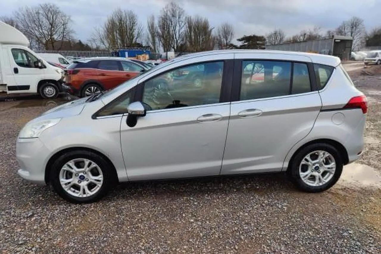 Ford B-Max 2013 photo 2