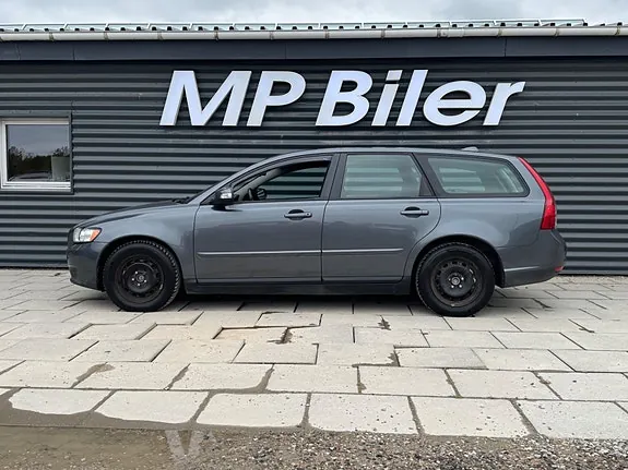 Volvo V50 2008 photo 2