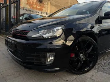 Volkswagen Golf 2012 photo 2