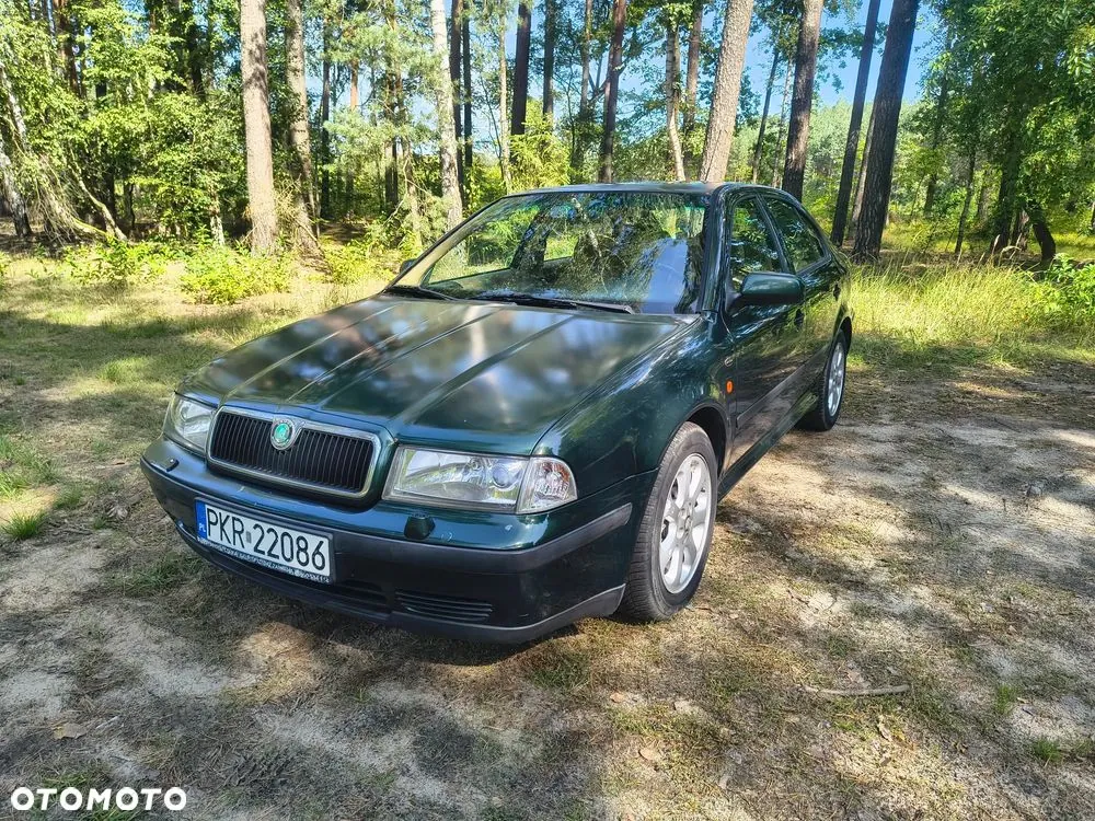 Skoda Octavia 2000 photo 2