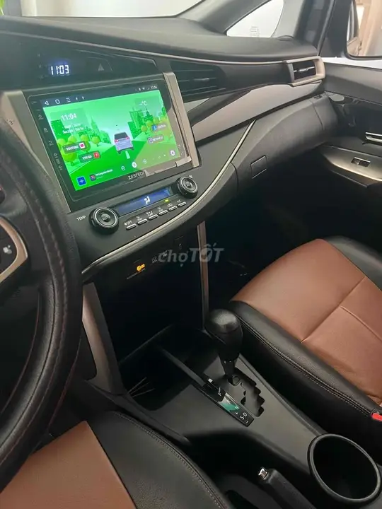 Toyota Innova 2018 photo 5