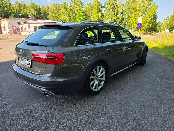 Audi A6 Allroad 2013 photo 5