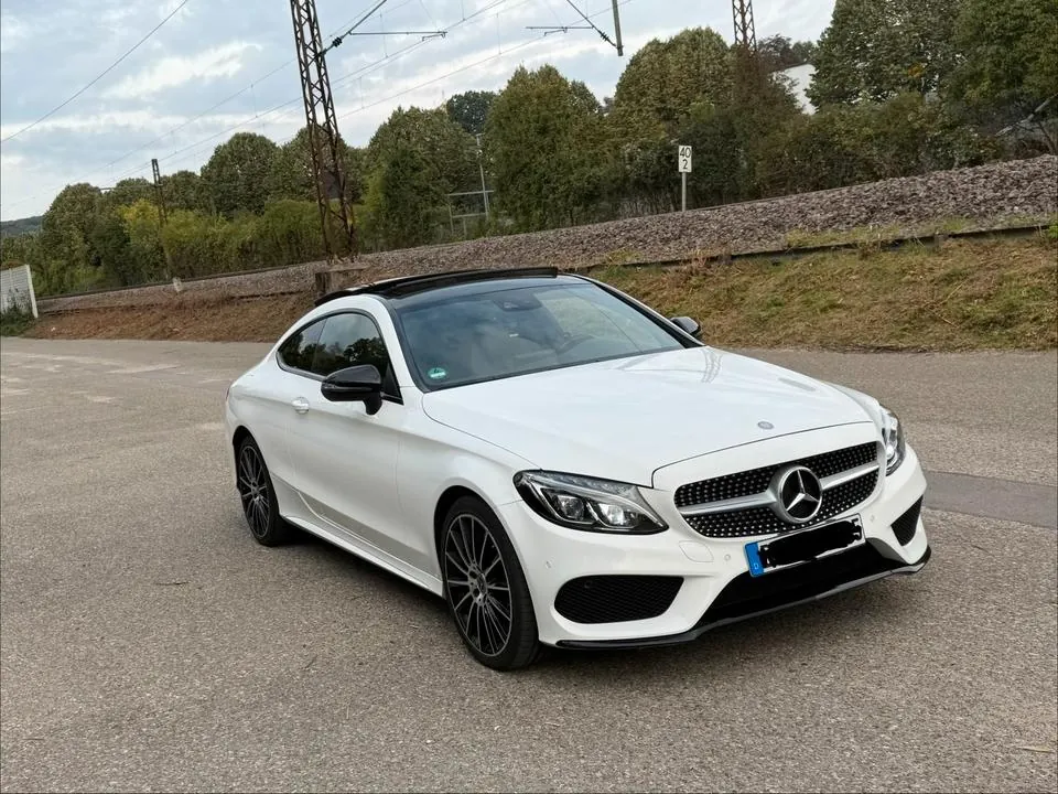 Mercedes-Benz C200