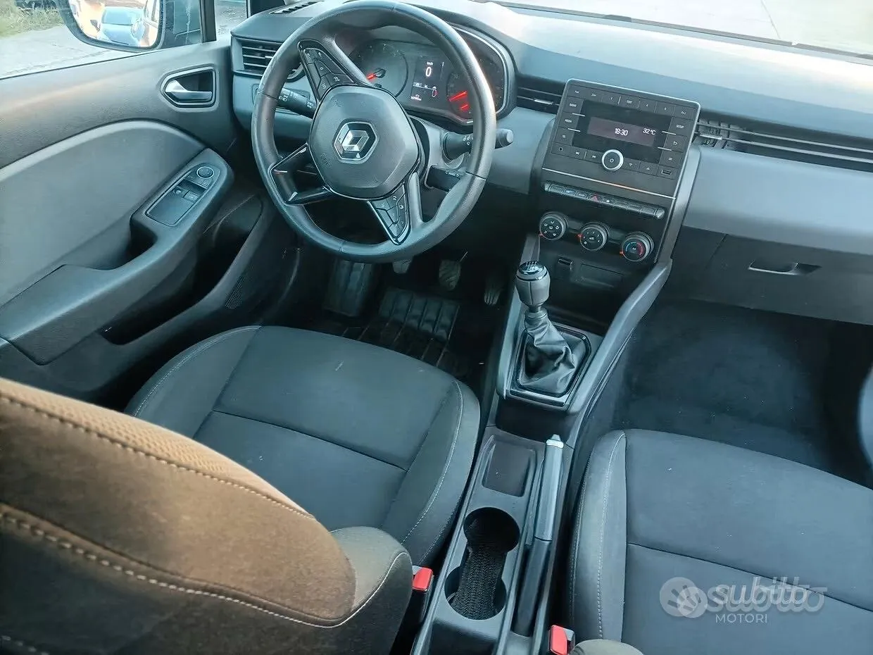 Renault Clio 2021 photo 5