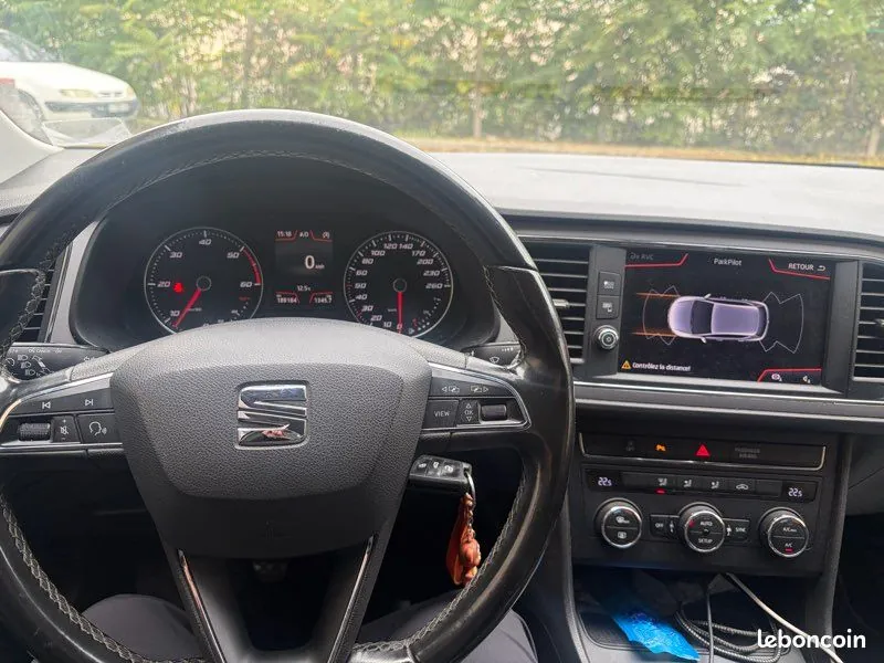 Seat Leon 2019 photo 3