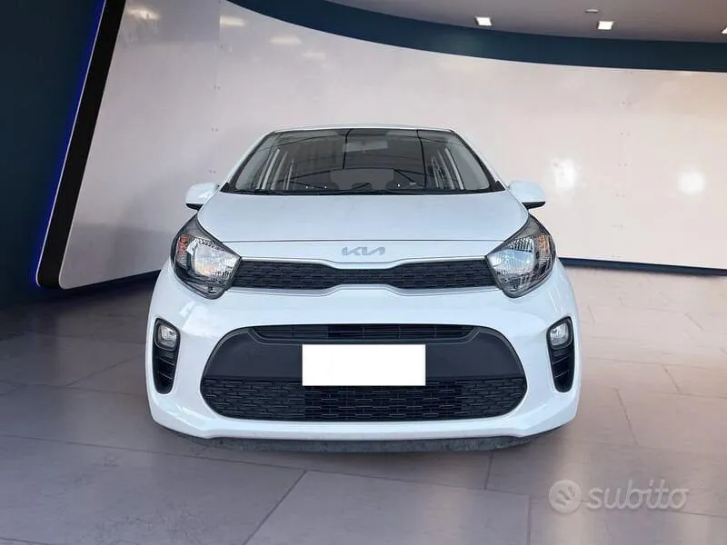 Kia Picanto 2022 photo 2