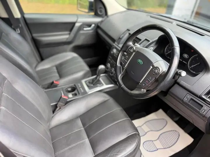 Land Rover Freelander 2 2013 photo 3