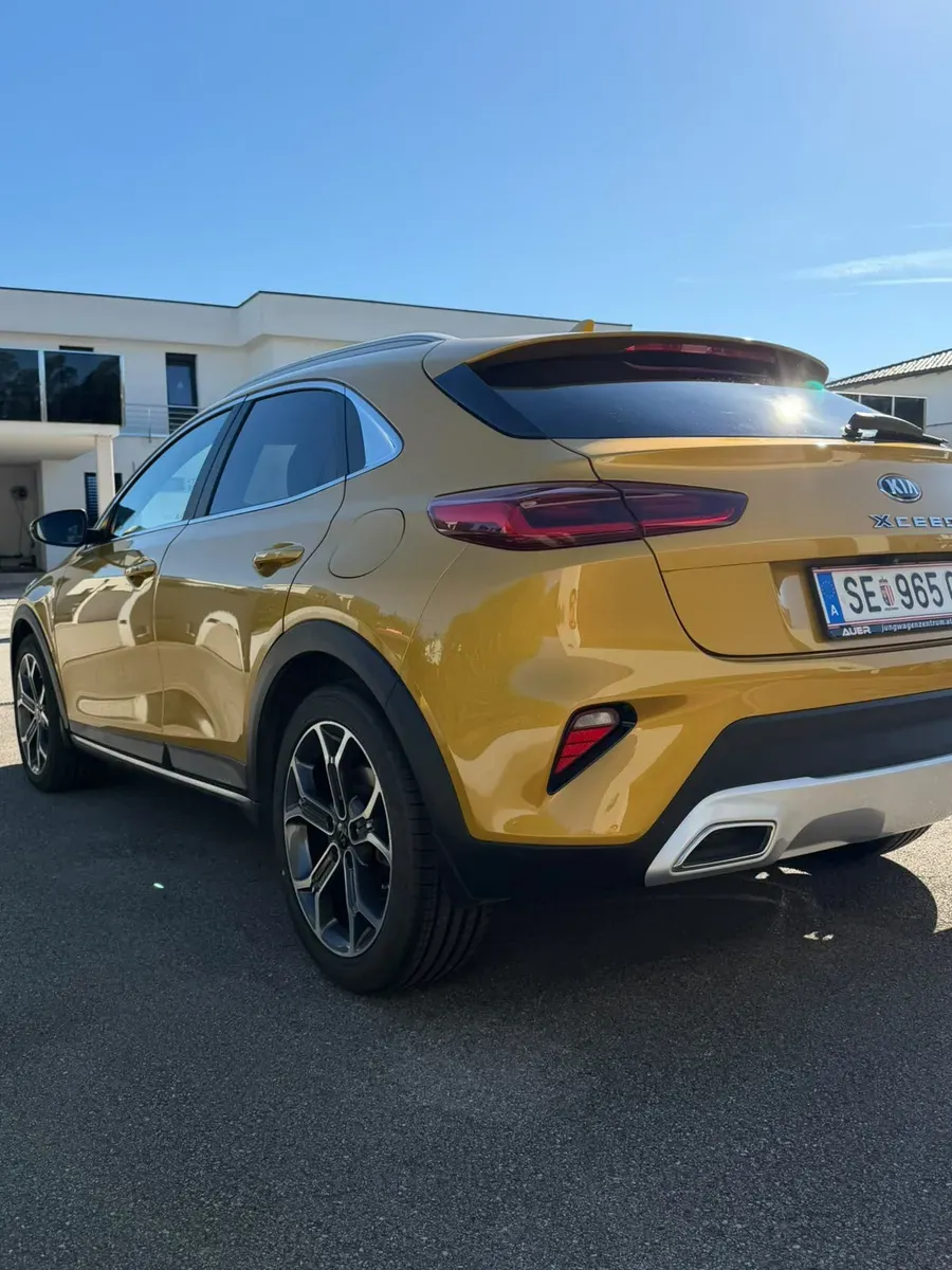 Kia Xceed 2021 photo 2