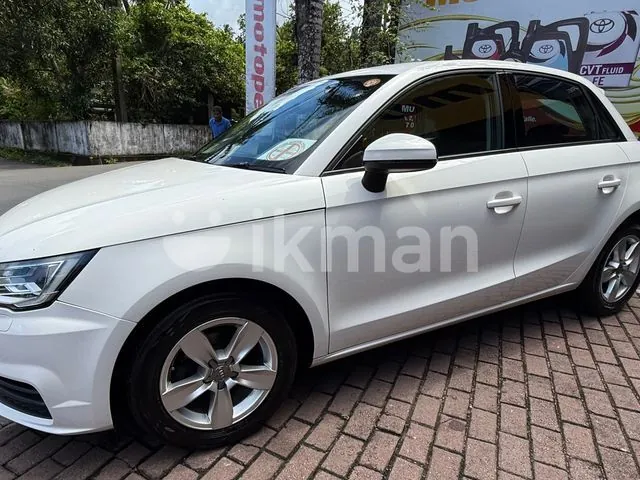 Audi A1 2016 photo 2