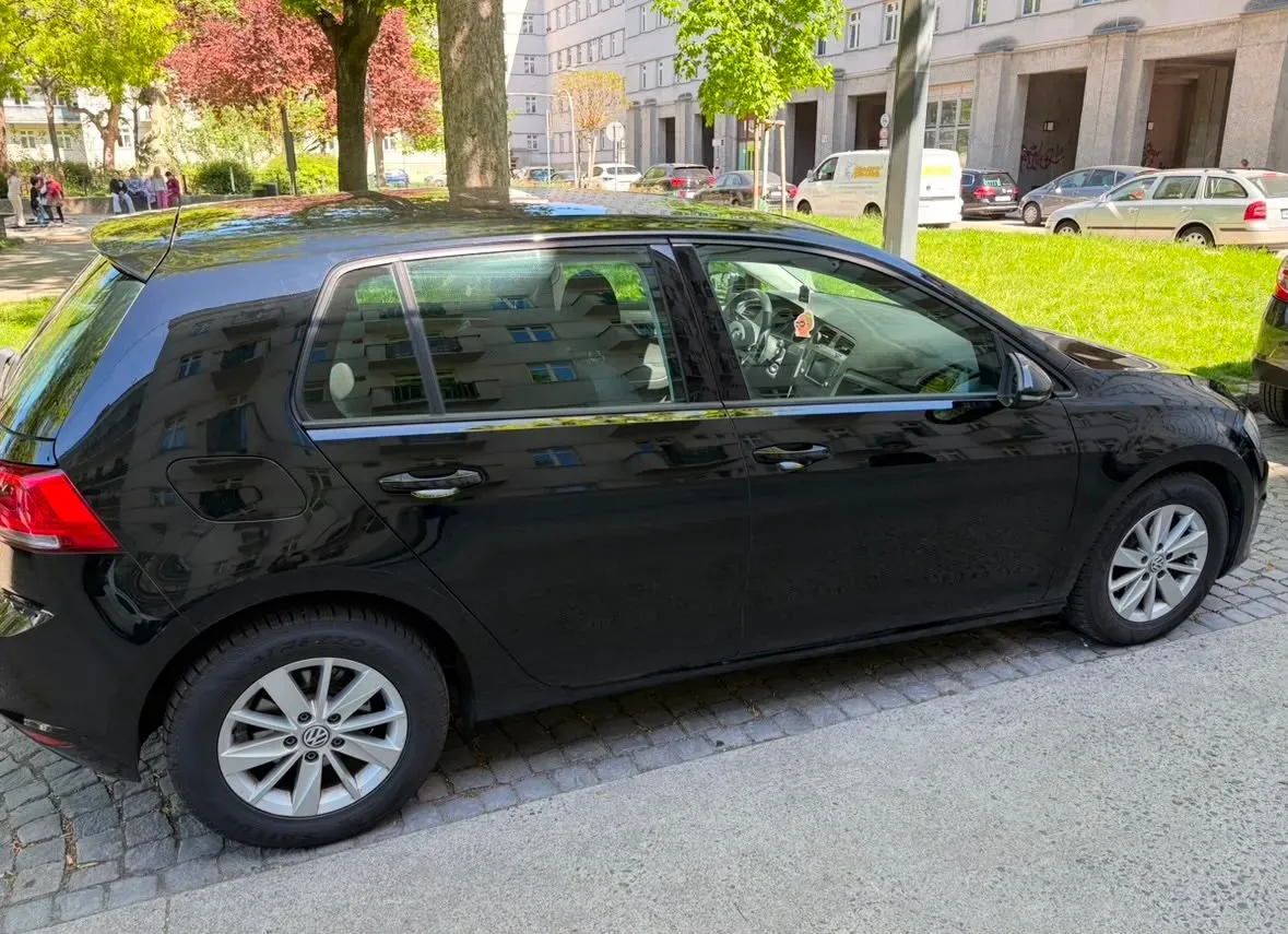 Volkswagen Golf 2015 photo 2