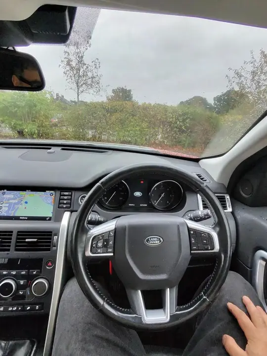 Land Rover Discovery Sport 2017 photo 5