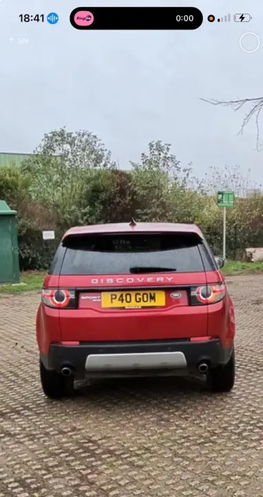 Land Rover Discovery Sport 2017 photo 2