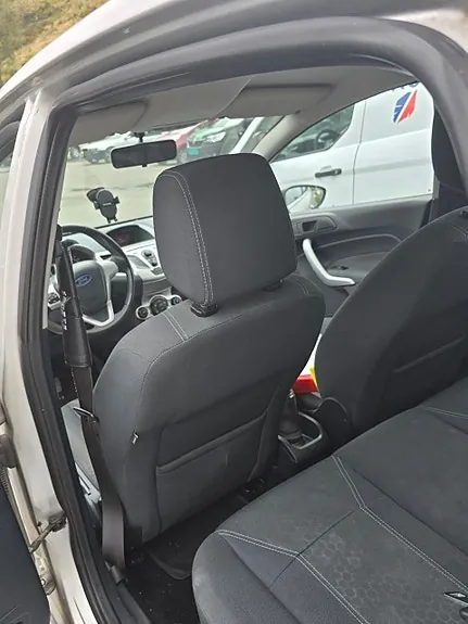 Ford Fiesta 2008 photo 2