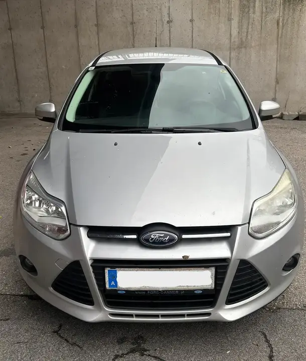 Ford Focus 2011 photo 3