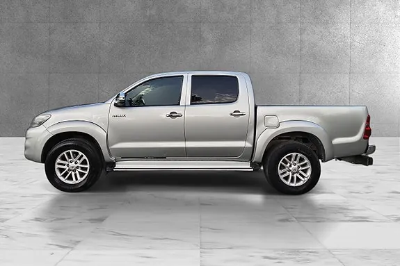 Toyota Hilux 2014 photo 2