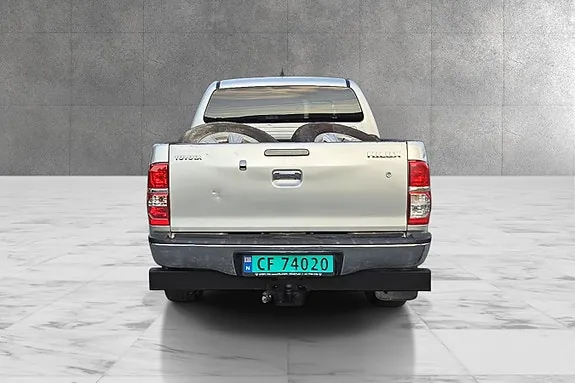 Toyota Hilux 2014 photo 4