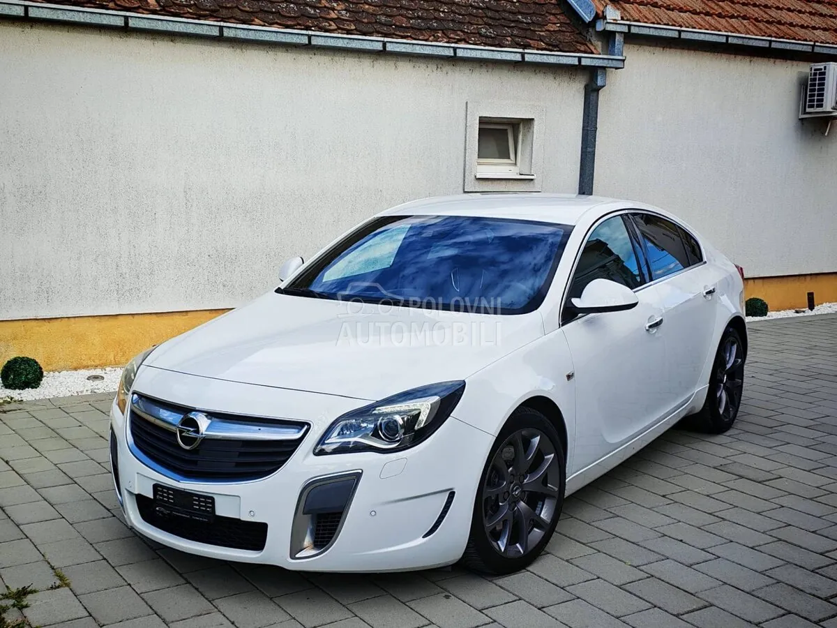Opel Insignia 2013 photo 2