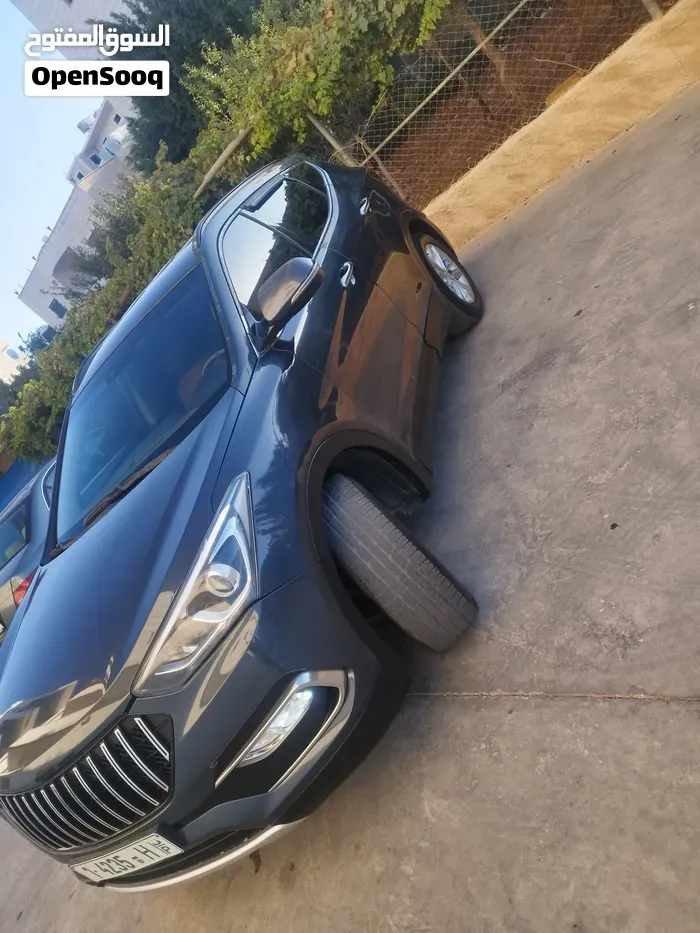 Hyundai Santa Fe 2015 photo 2