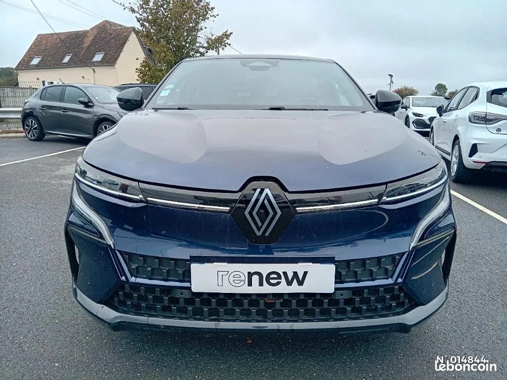 Renault Megane 2023 photo 3
