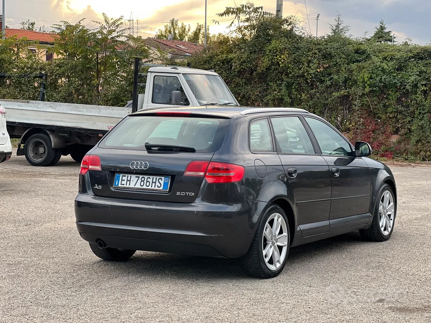 Audi A4 2011 photo 4