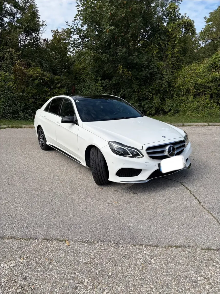 Mercedes-Benz E-Class 2013 photo 2
